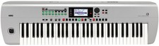 Korg i3 Arranger Workstation 61 Tasten, silber