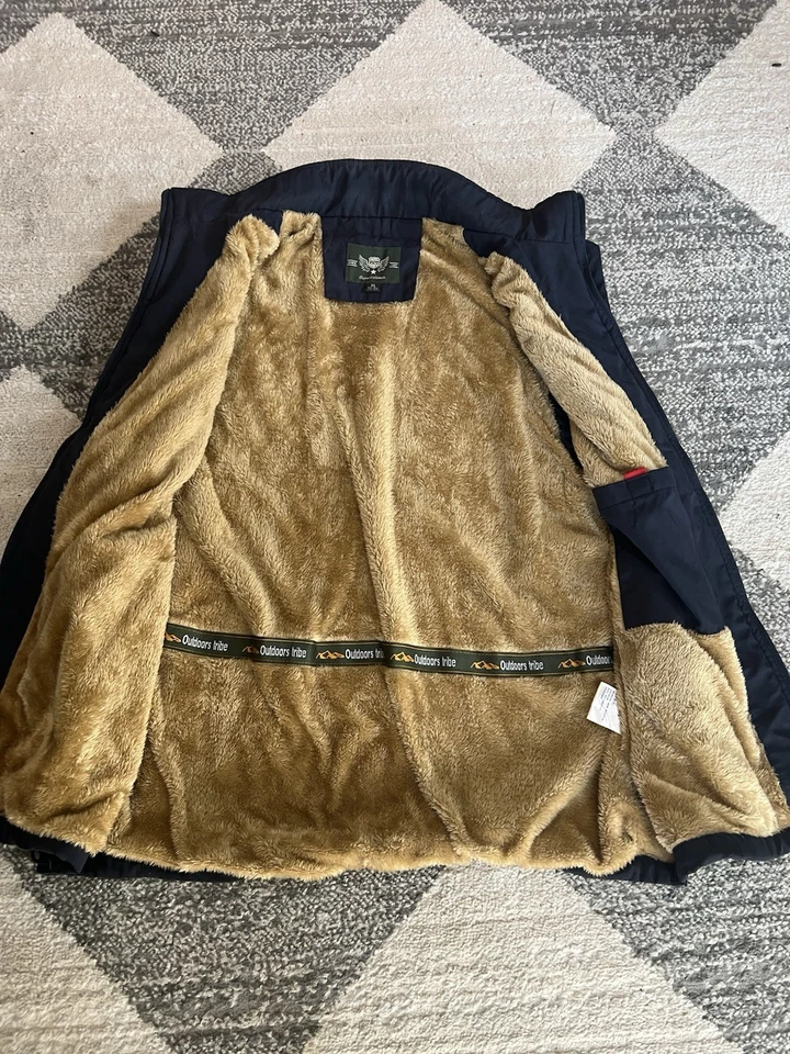 Outdoors Tribe Men’s Vest Size XL - Image 2 of 4
