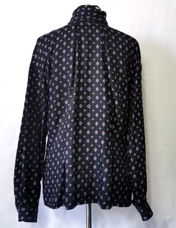 Dana Buchmann Seidenbluse. Gebraucht in gutem Zustand. 100% Seide. Gr: M - Bild 2 von 4