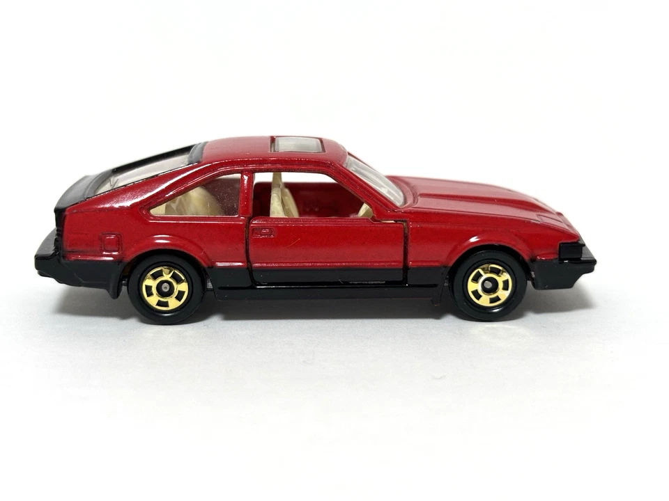Tomica - Nº33 Toyota Celica XX 2800GT Hecho en Japón Foto 3 de 4