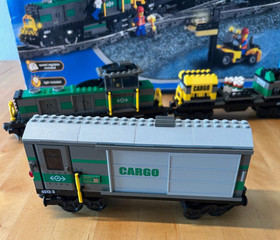 Lego Train 9V World City 4512 Freight Train OBA - Original Box - 100% Complete