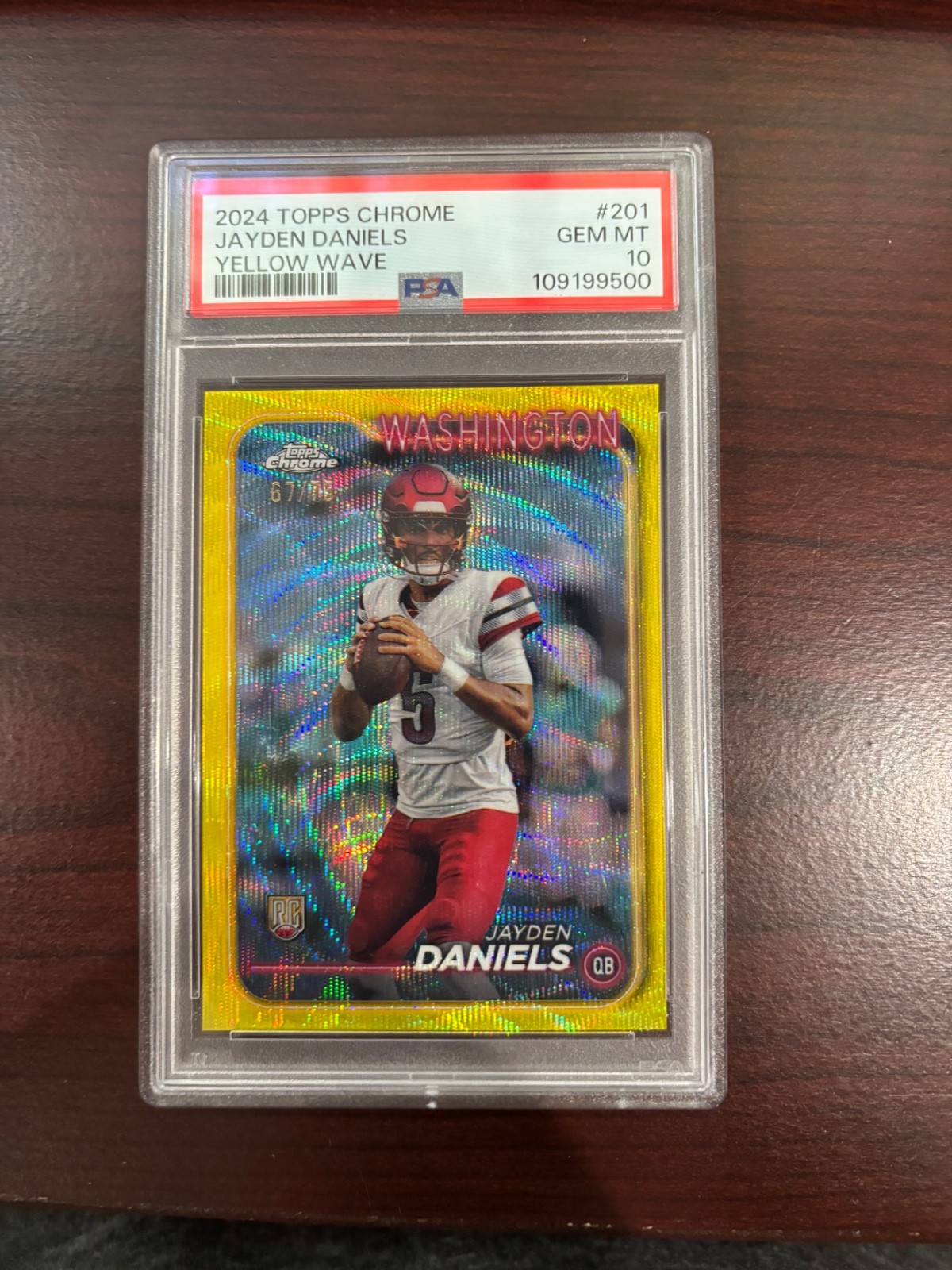 Jayden Daniels Topps Chrome #201 Yellow Wave