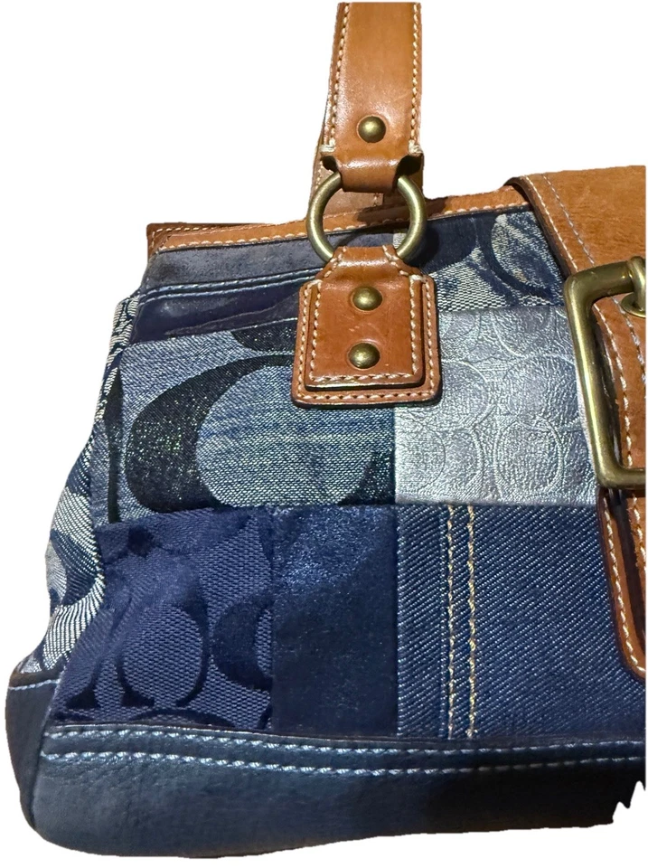 Coach подпись лоскутное одеяло джинсовой ткани сумка с короткими ручками наплечная сумка замок Y2K - Изображение 2 из 4