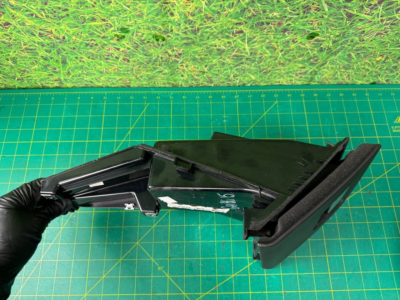 2014-2017 MASERATI GHIBLI DRIVER SIDE DASHBOARD STORAGE COMPARTMENT OEM