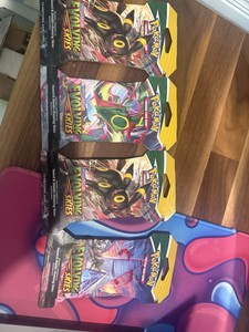 Pokémon Evolving Skies Booster Pack - SWSH07 online kopen - TCG Area
