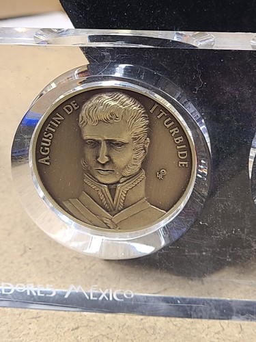 Collection Three Emperors of Mexico Medals Bronze 16/100 - Picture 4 of 6