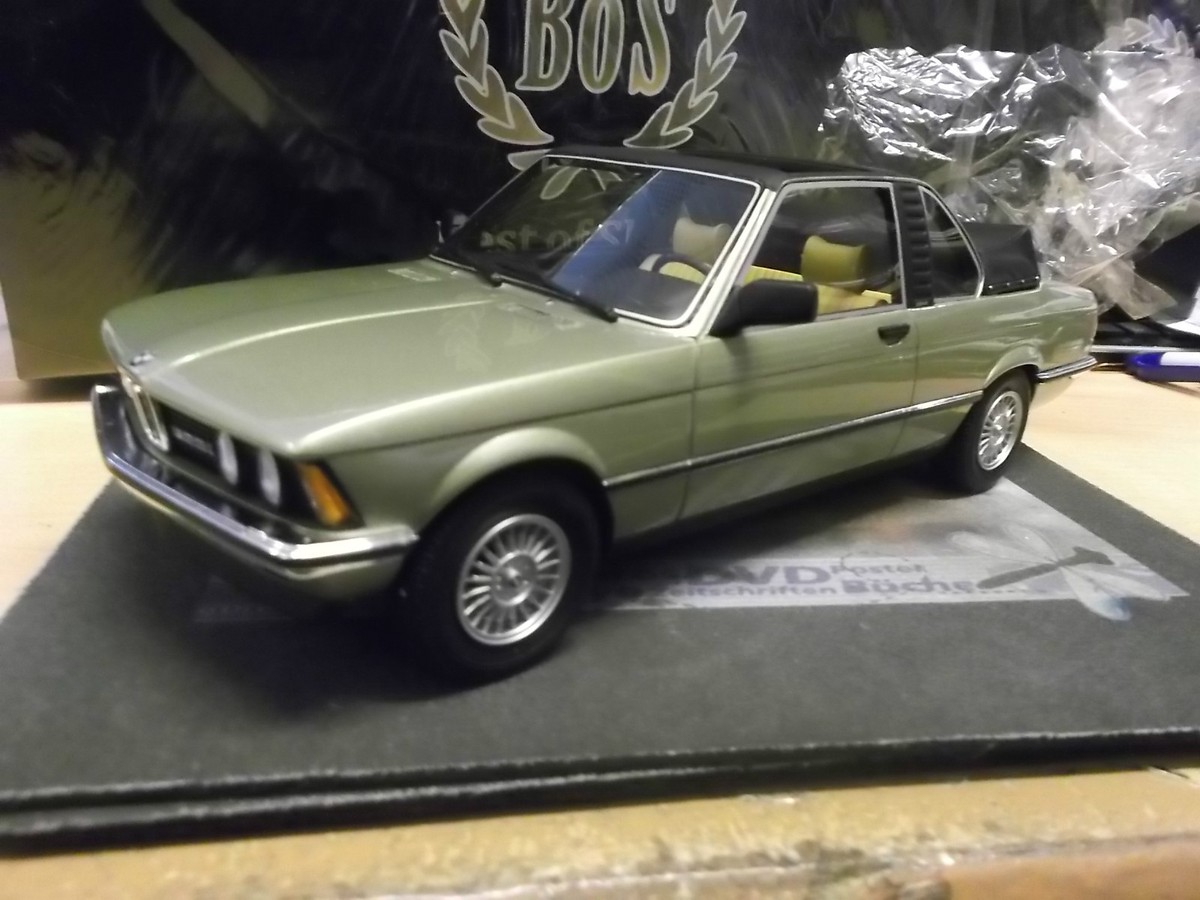 ミニカー BoS 1/18 BMW Baur E21 grun 1979 BOS073 BoS 1/18 BMW Baur E21 grun 1979 BOS073