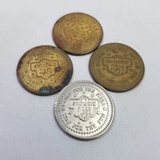 Lot 4 Showbiz Pizza Arcade Tokens 3 Brass Color 1 Silver Tone