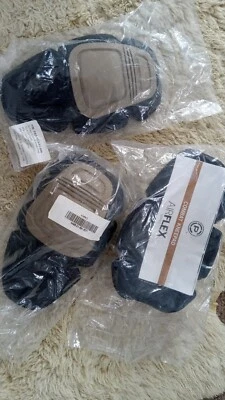 Crye Precision AirFlex Khaki Black Combat Knee Pads Set PAD-KC3-01-000 NIB