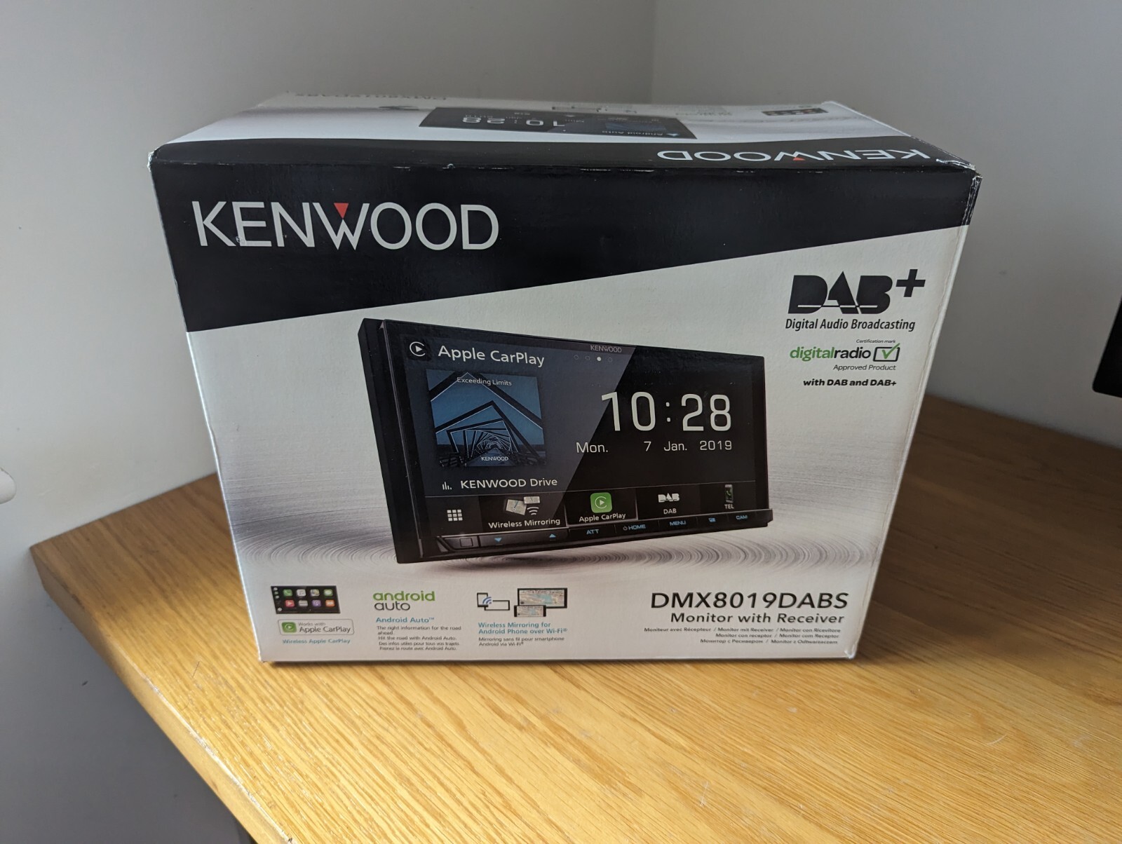 Kenwood DMX8019DABS 7.0” Double Din Head Unit Wireless Android Auto