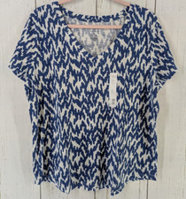 Sonoma Size XL The Everyday Tee Blue White Pattern Short Sleeve V Neck Top NWT