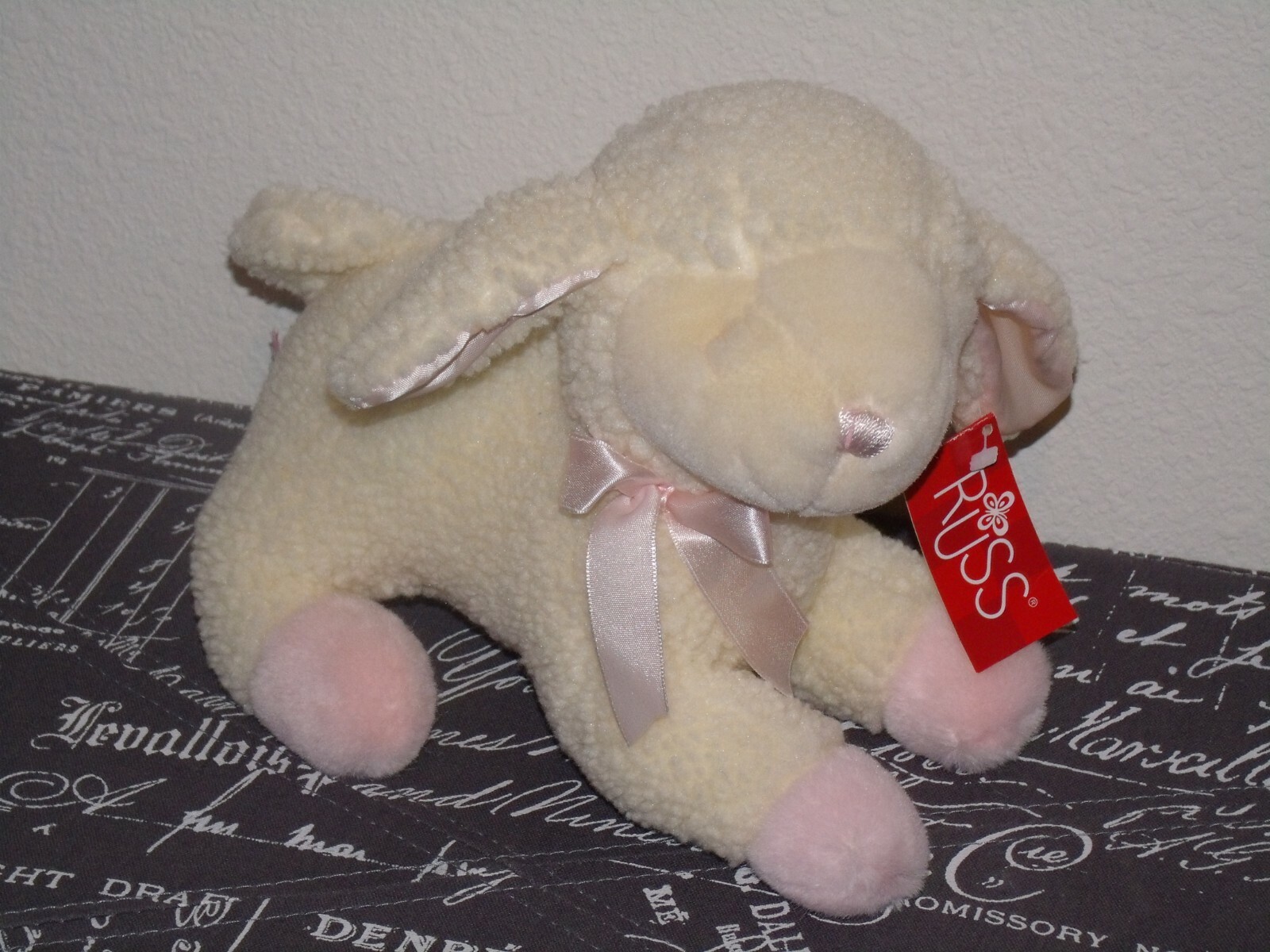 lullaby lamb musical toy