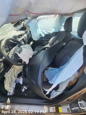 COROLLA   2017 Fuse Box Cabin 12865268