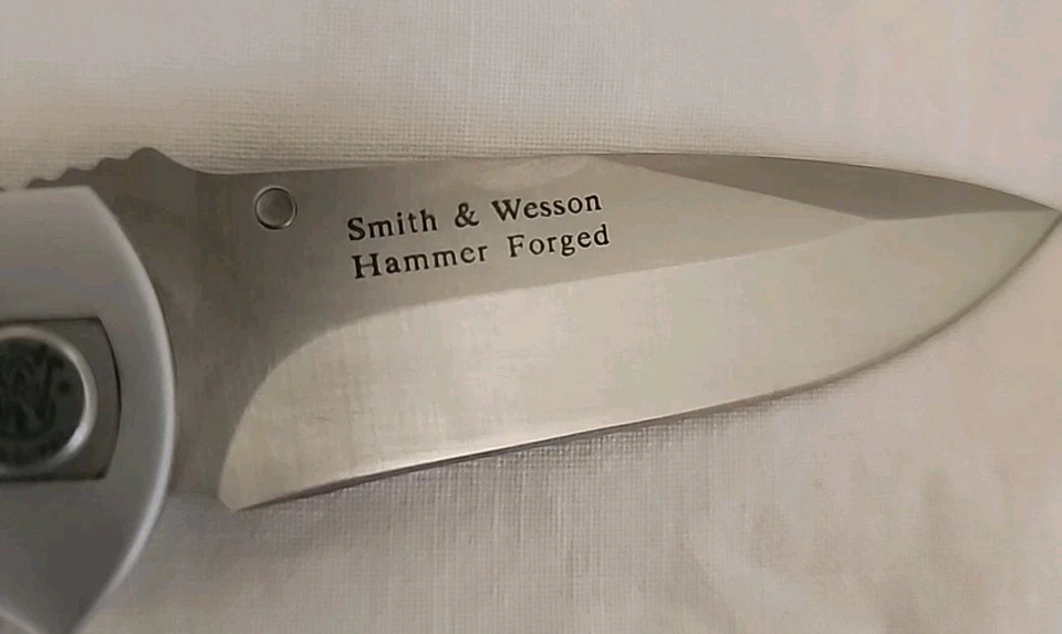 Smith & Wesson 2001 SM S.W.A.T. Navaja de bolsillo forjada First Production Run Hammer Foto 4 de 4