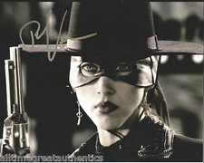 ACTRESS PATRICIA VONNE HAND SIGNED AUTHENTIC SIN CITY 8X10 PHOTO B w/COA