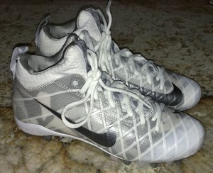 NIKE Elite Camo Blanco Alpha Field 
