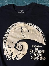 Disney's Nightmare Before Christmas GLOWS IN DARK  T black children's L (10/12)