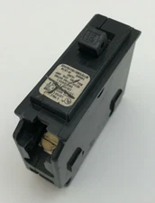 Square D Homeline HOM115 HOM115CP Single Pole 15A Circuit Breaker