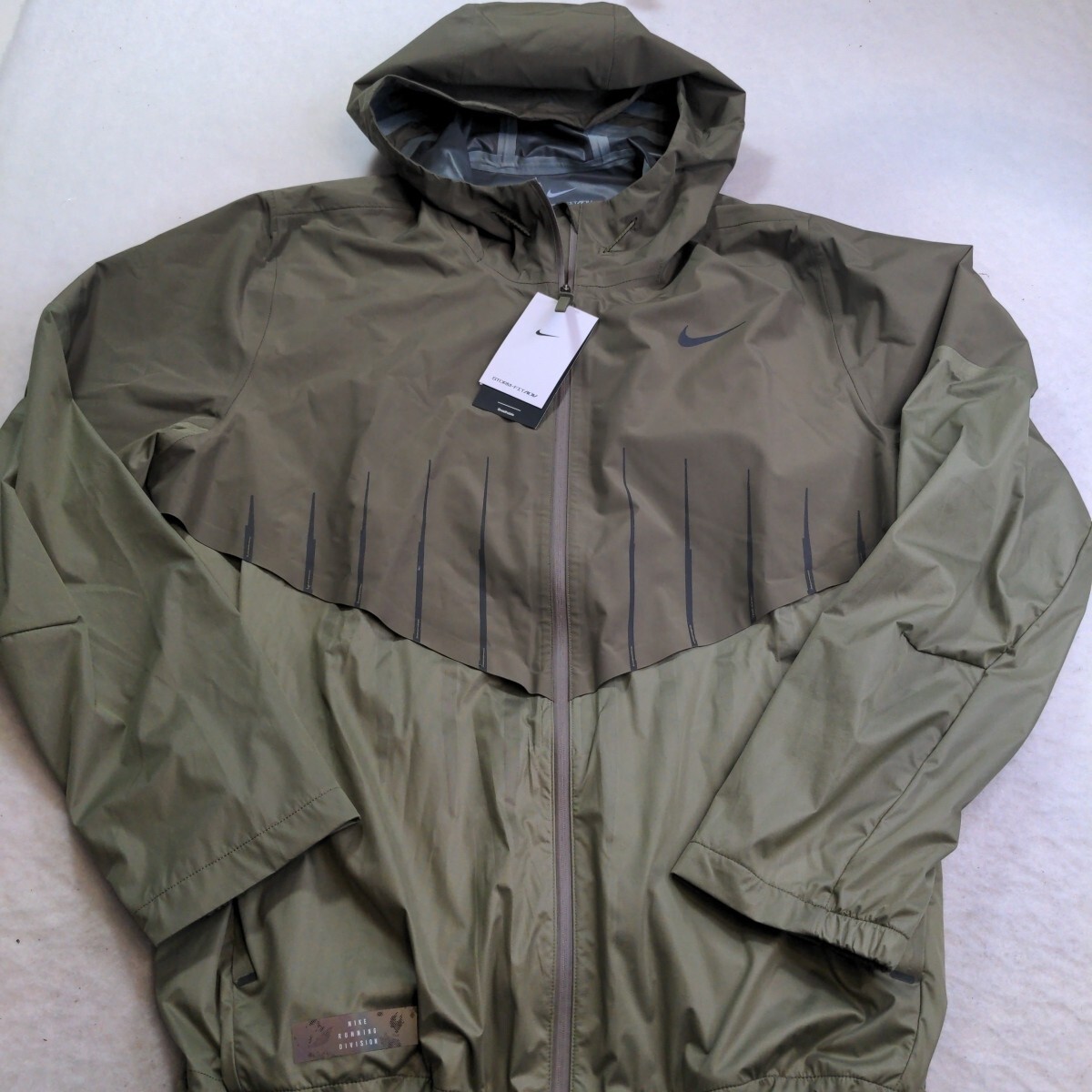 Nike STORM-FIT ADV エアロガミ　サイズL Nike AeroSwift Men's Storm-FIT Aerogami Running Jacket. Nike.com