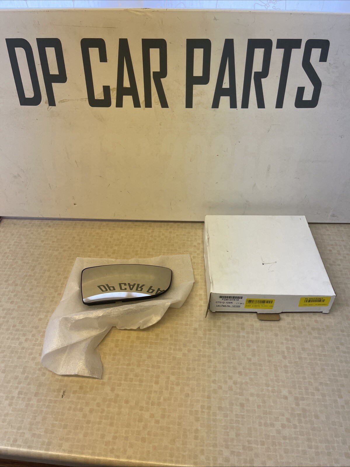 Ford Transit 2.2D 2013+ Right Side Door Mirror Glass FD9137515-image