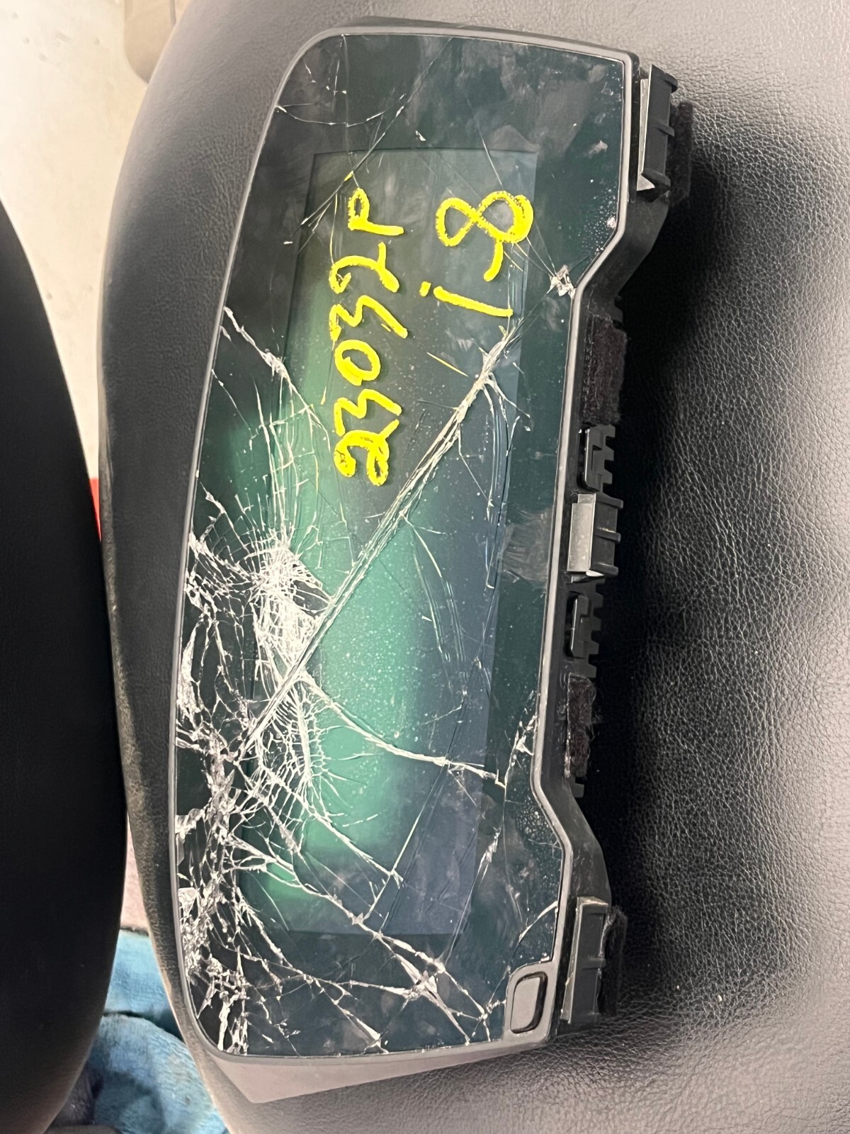 2015 BMW i8 Speedometer Instrument Cluster 0263716020-01 9382256 (Damaged)