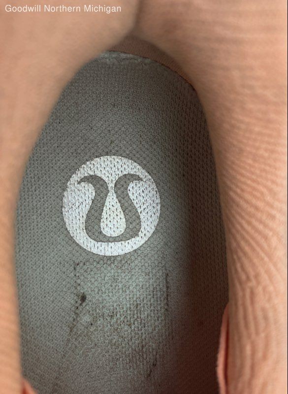 Lululemon Peach/orange Solid Running Athletic Sho… - image 6