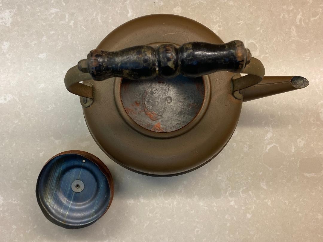 VINTAGE ETHAN ALLEN COPPER TEA KETTLE WOOD HANDLES MADE IN ENGLAND
