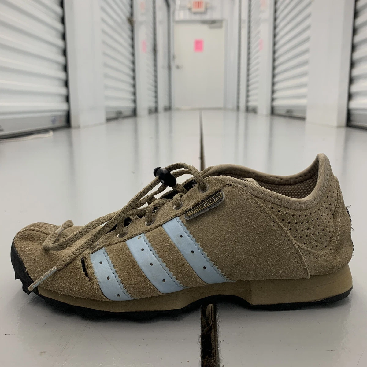 Adidas daroga sales trail