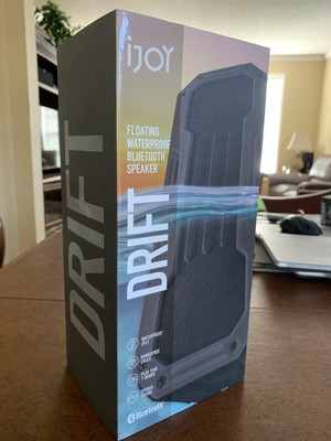 ijoy ip67 floating bluetooth speaker