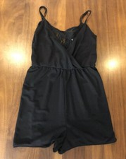 H M DIVIDED ONE PIECE JUMPSUIT ROMPER BLACK LACE DETAIL SIZE XS EUC