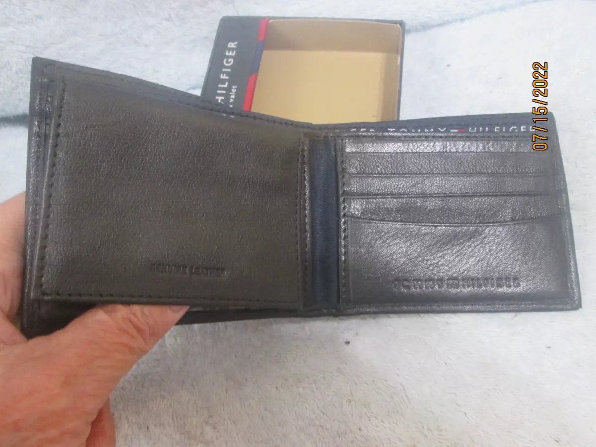 Tommy hilfiger billfold sales wallet