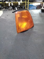 Clignotant Audi 80