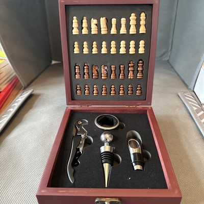 Wein & Schach Geschenkset mit Zubehör Bar Indoor Outdoor Wohndeko (B/R1) 