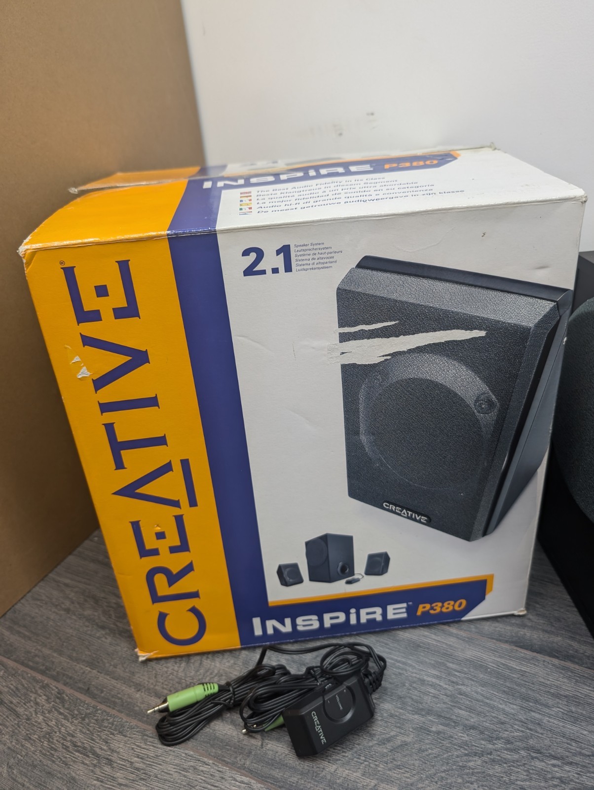 Foto 17 di 22