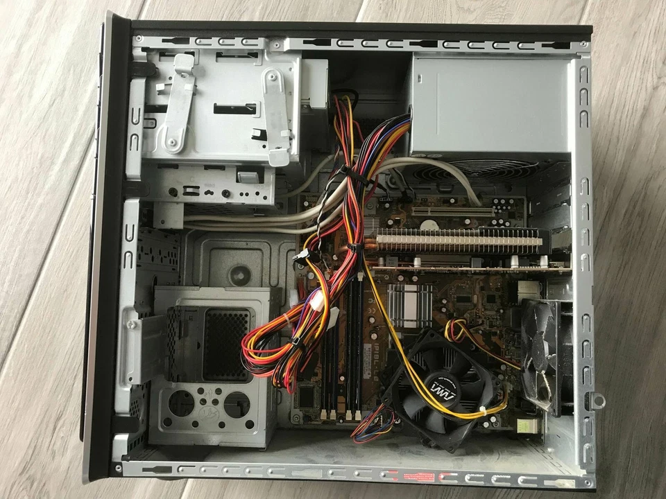 HP Pavilion - Core2 Quad Q8200 - 500 GB HDD SATA - 4 GB DDR2 - Bild 4 von 4