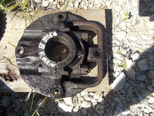 John Deere B RAX Tractor JD engine motor right main crankshaft crank bearing &hl - Picture 1 of 3