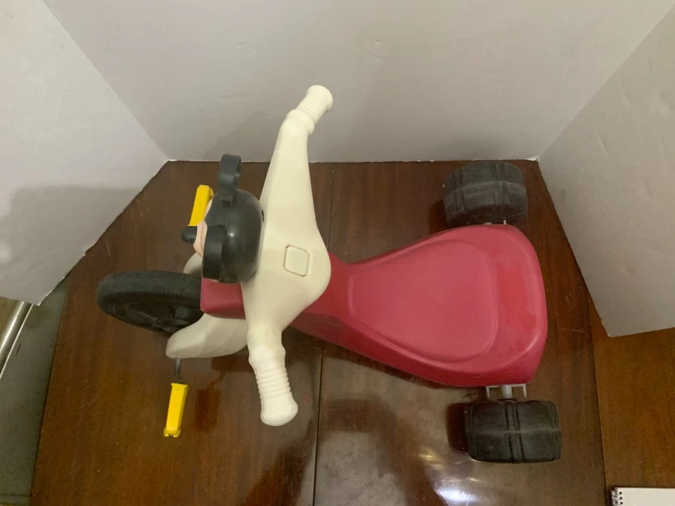 De colección 1988 Playskool Niño 3 Ruedas Plástico Mickey Moues Ciclo Rueda Grande Foto 4 de 4