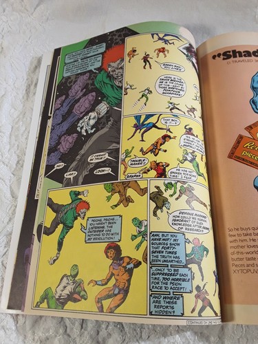The Omega Men Comic Book #30 1985 DC - Picture 6 of 6