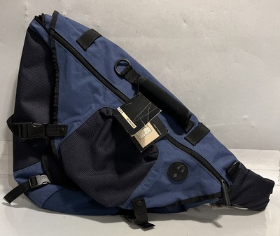 gap sling backpack