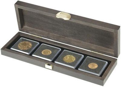 Lindner S2490-4 Echtholzkassette CARUS S mit 4 quadratischen Fächern für Münzen/