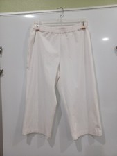Zenergy by Chico's Sz 1 White Pull On Capri Pants