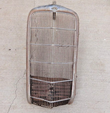 1935 Ford Grille W Trim Original