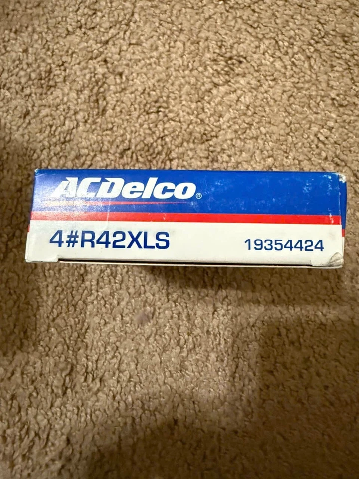 Paquete de 4 bujías originales GM ACDelco R42XLS ps Foto 2 de 2