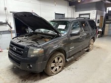 Used Left Headlight Assembly Fits 2007 Ford Expedition Blacked-out Shaded Backg Used Left Headlight Assembly Fits 2007 Ford Expedition Blacked-out Shaded Backg