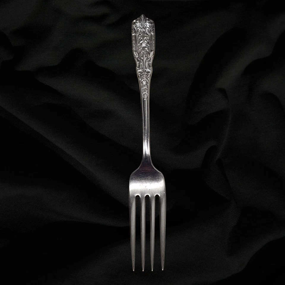 Horquilla individual Milburn Rose de Westmoreland de plata esterlina 7,25" usada en excelente estado Foto 2 de 4