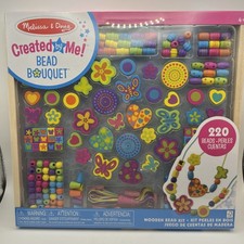 Melissa  Doug Bead Bouquet Deluxe Wooden Bead Set 220 Beads 8 Cords Age 4 New
