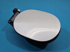 MERCEDES W176 Tankdeckel Polarsilber Metallic-Lackierung (761U) / IM 77664 MERCEDES W176 Tankdeckel Polarsilber Metallic-Lackierung (761U) / IM 77664