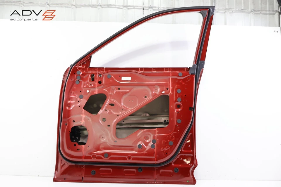 Nissan Pathfinder 2022-2025 panel de carcasa de puerta del lado del pasajero delantero derecho OEM Foto 2 de 4