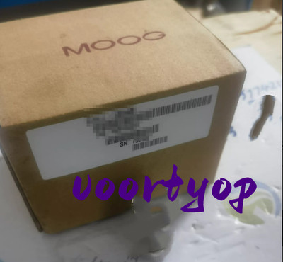 ORIGINAL 77-703 Moog Valve Brand NEW IN Box Fast Ship US Stock