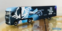 Herpa 100 Jahre Lagermax Mercedes Benz Actros ´18 Gigaspace Koffer-Sattelzu
